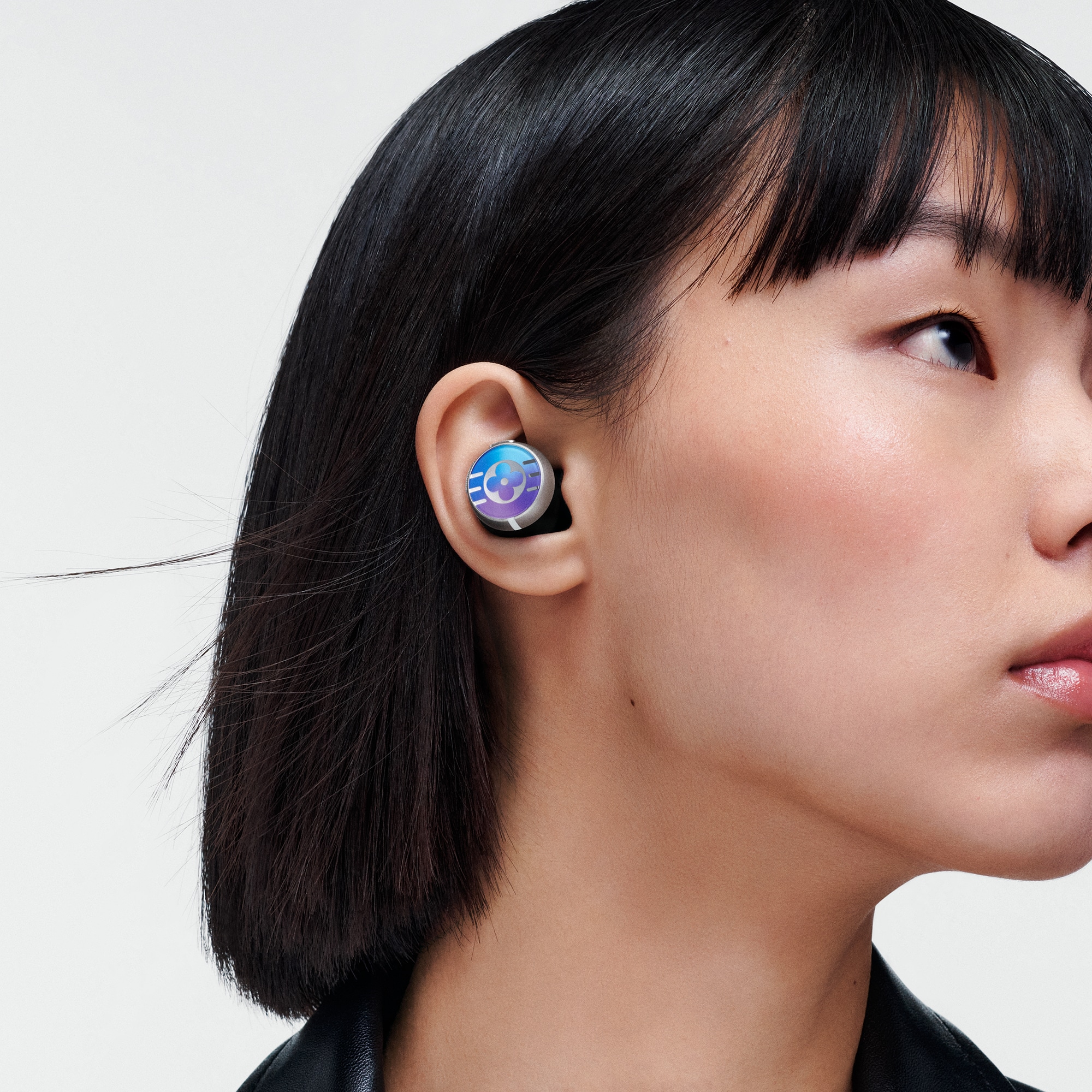 Louis Vuitton Horizon Light Up Earphones - Blue-to-Violet